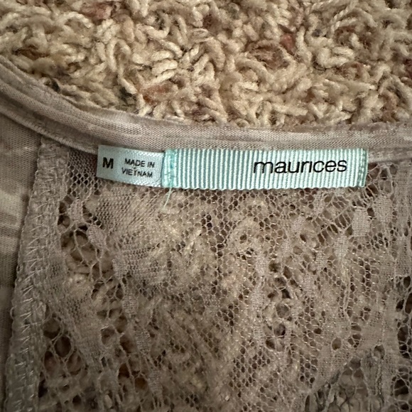 Maurice’s 3/4 sleeved v-neck shirt in gray and black. Size medium. - Picture 3 of 3